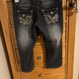 Angel Stretch Capri Jeans